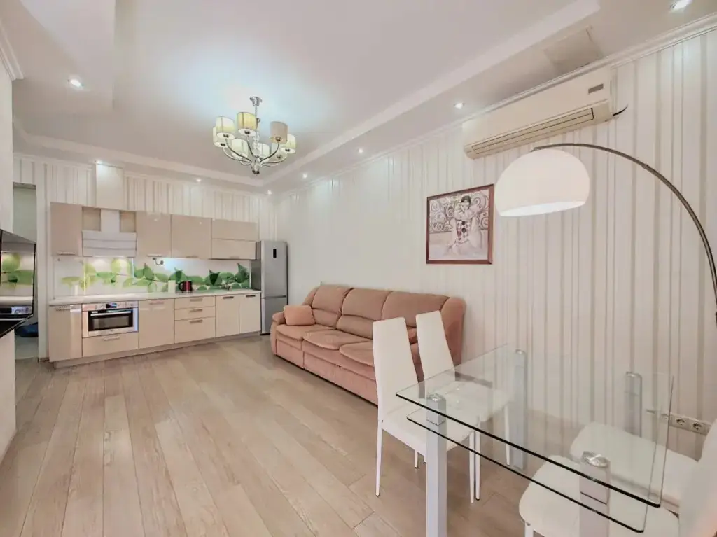 Сочи: Апартаменты M Apartments Ideal House 2