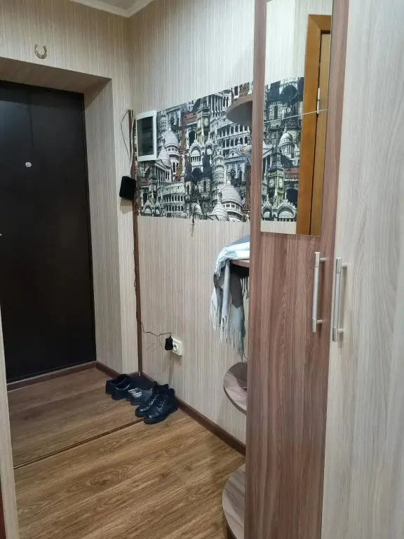 Батайск: Апартаменты Трехкомнатные в Батайске
