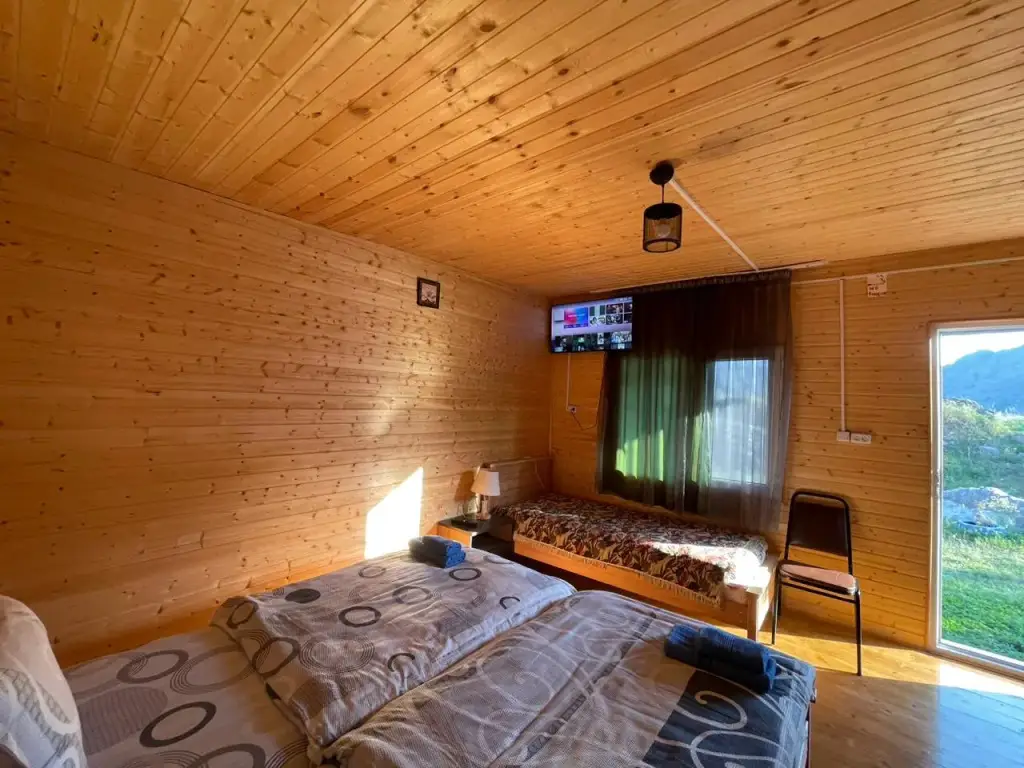 Тмогви: Chalet Wooden house ''Tsunda''