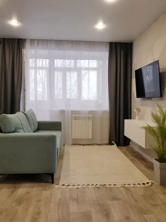 Нефтеюганск: Apartamenty v 1-om mikrorayone, 3
