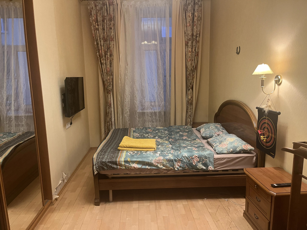 Меблированные комнаты в самом центре Питера — фото 1
