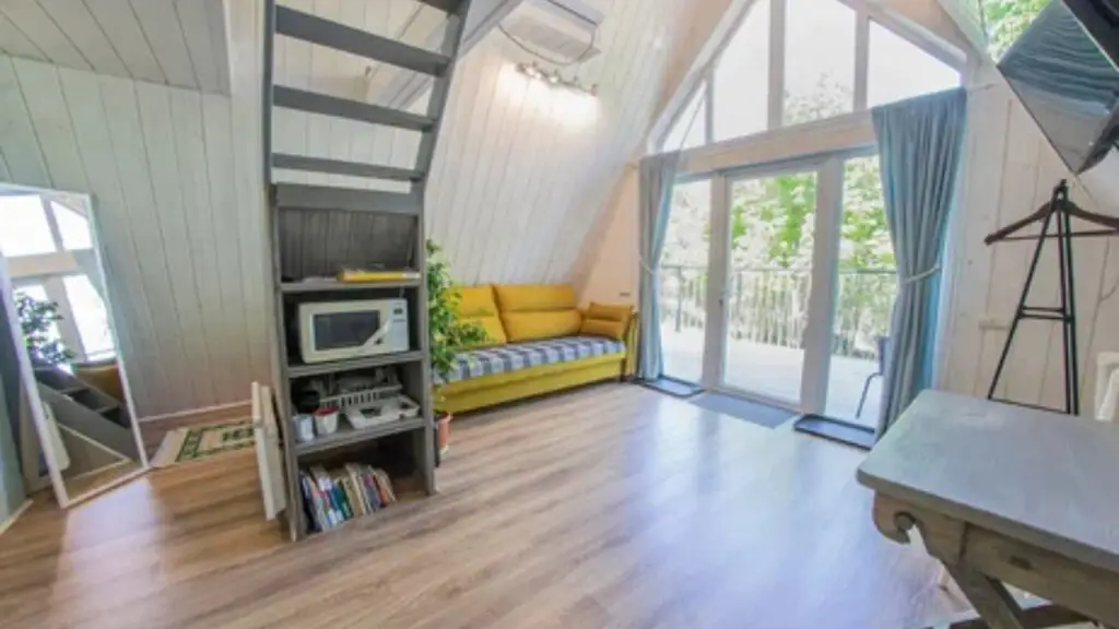 Саратов: Бунгало A-FRAME