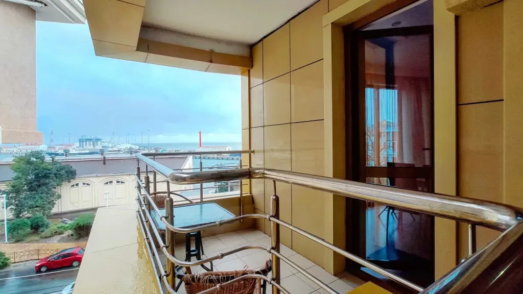 Сочи: Апартаменты M Apartments Версаль 6