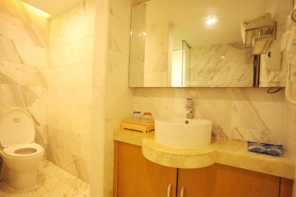Гуанчжоу: He Xi De hotel (GuangZhou nan sha wan da)