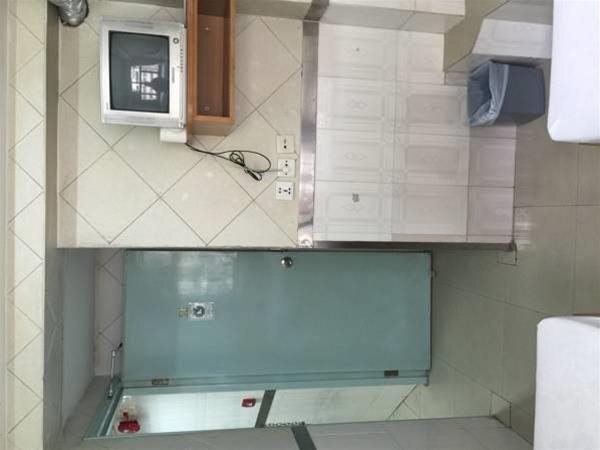Гонконг: First Class Guest House