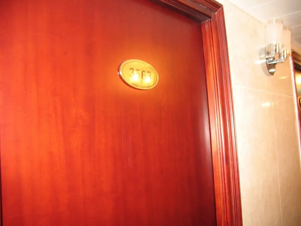 Oriental Pearl Hostel — фото 1