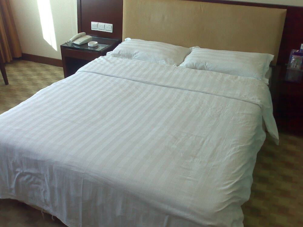 Гонконг: Oriental Pearl Hostel