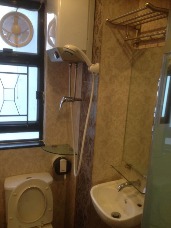 Гонконг: Oriental Pearl Hostel