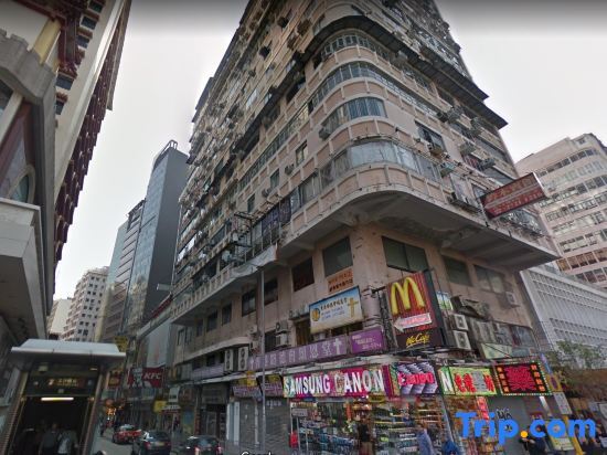 Гонконг: Sky Inn(Tsim Sha Tsui B1 Exit 20m)