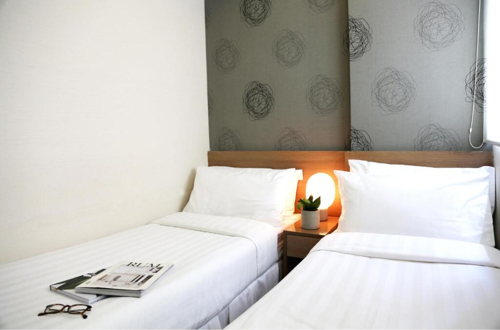 Коулун: Bridal Tea House Hotel (Yau Ma Tei Wing Shing Lane)