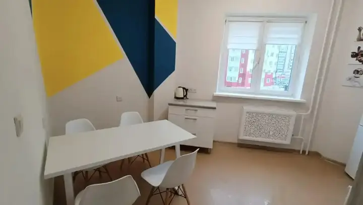 Тюмень: Квартира Большая 2кв Остров Нейро Мать и Дитя