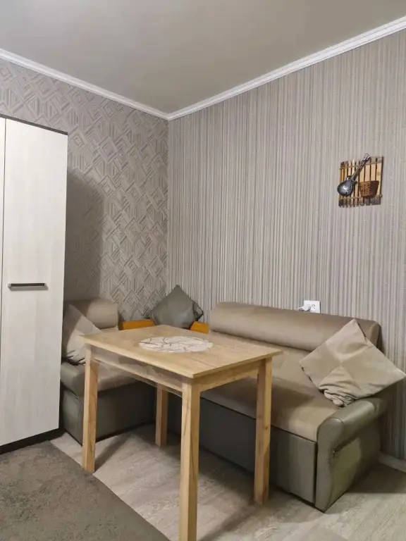 Владивосток: Квартира на Адмирала Кузнецова 49
