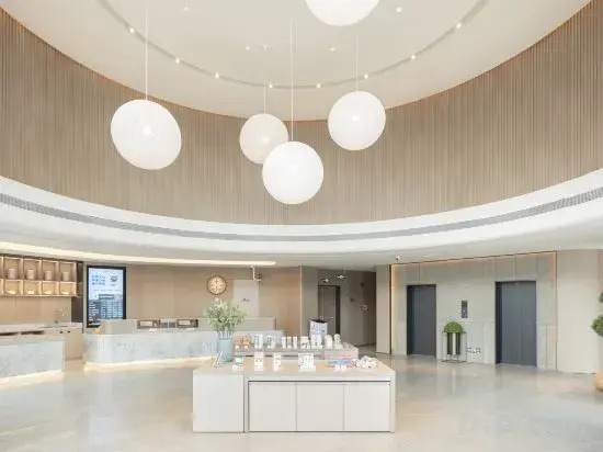 Гуанчжоу: All Seasons Hotel (Guangzhou Panyu Wanbo Center)