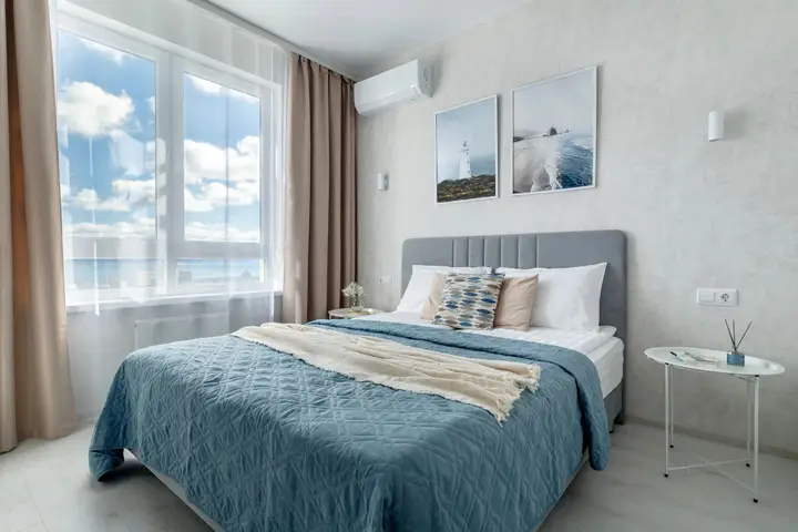 Новороссийск: Квартира с Панорамным Видом на Море и Горы от Home Group