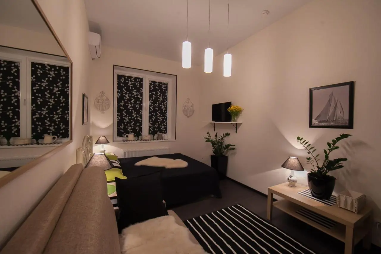 Сочи: Apartment Chernomorskaya 10 Lux