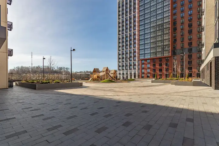 Нижний Новгород: Квартира Новая Студия в Центре Города