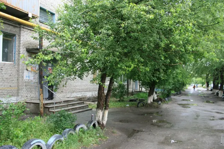 Курган: Апартаменты на Перова 4