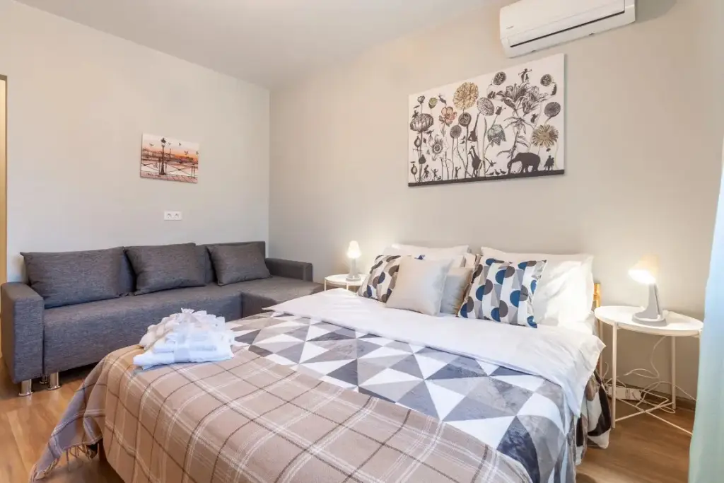Самара: Апартаменты 2 с видом на волгу RentPlaza