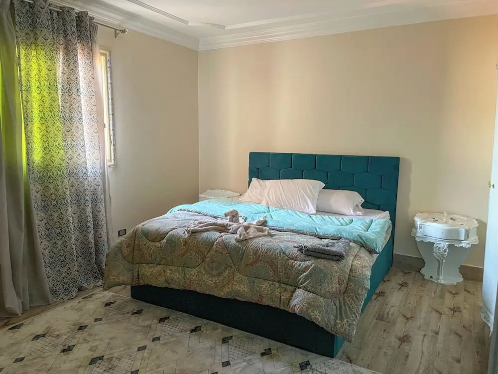 Гиза: Queen of Pyramids Hotel