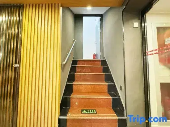 Пекин: Haoyang Xinyue Hotel(Beijing Qianmen Dazhalan
