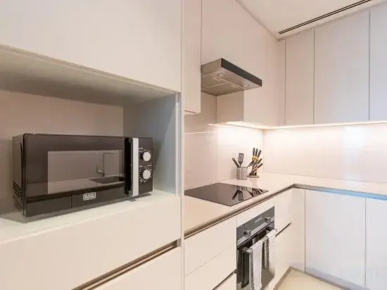 Дубай: HomesGetaway - Modern 1 Bedroom in JBR The Address