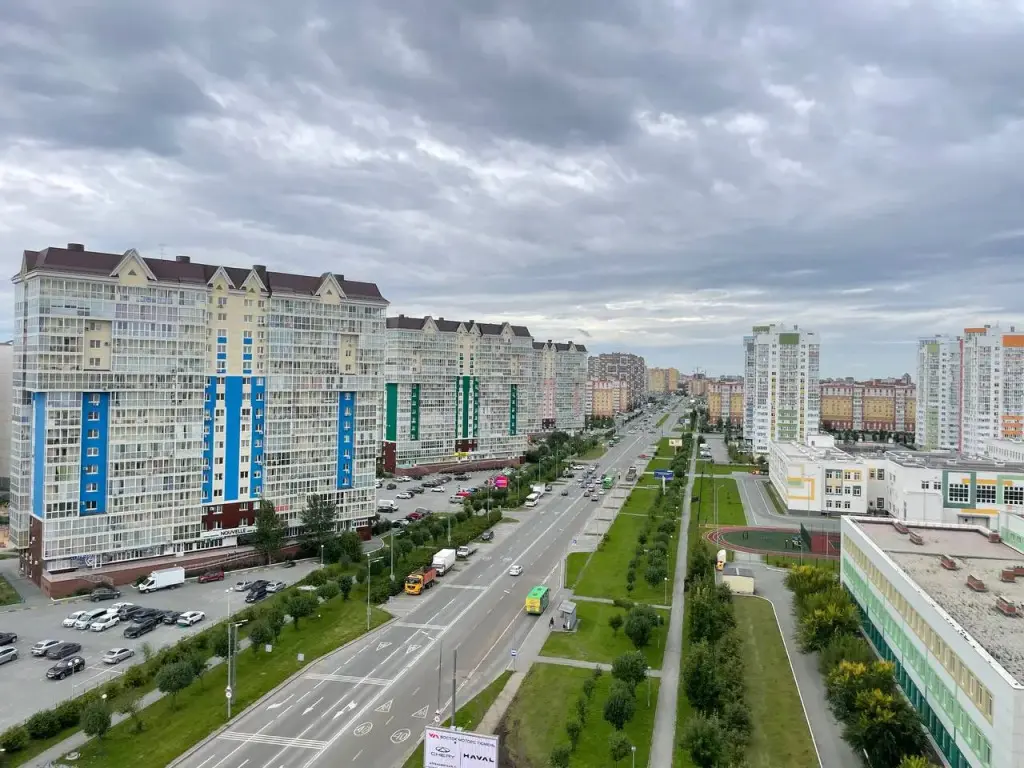 Тюмень: Квартира Уютная рядом с ТРЦ Кристалл