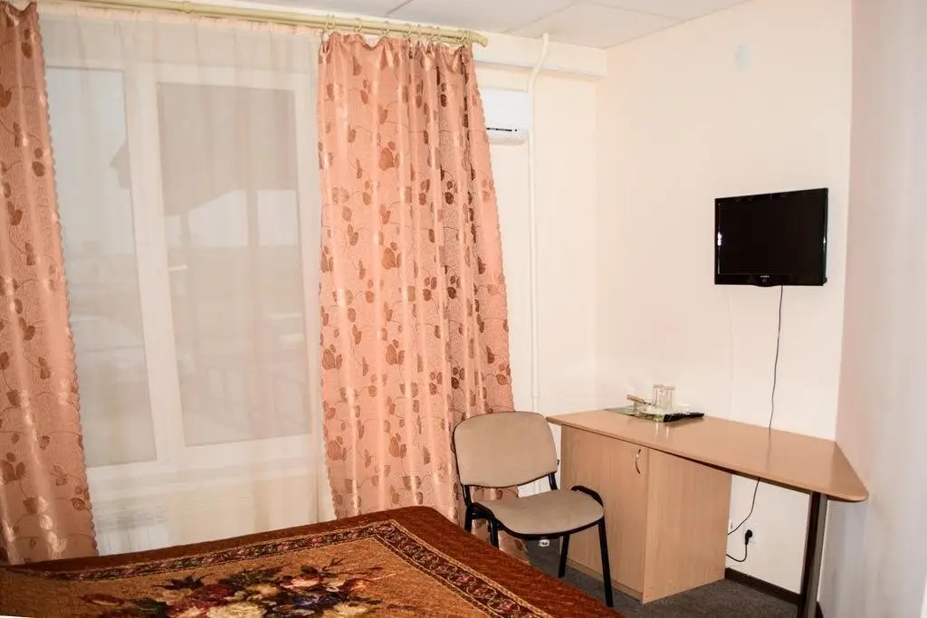 Киров: ApartHotel Den i Noch Komsomolskaya