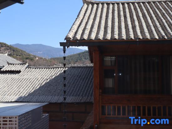 Лицзян: Wanda Moments Guesthouse，Lugu Lake