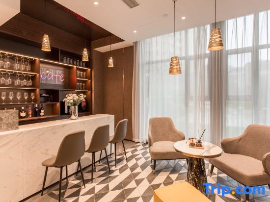 Линьи: Home Inn(Linyi Wuzhou Lake Grand Theater)