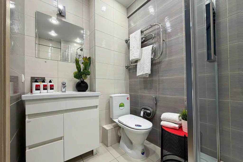 Киров: Апартаменты на ул. Чистопрудненская рядом с ЖД Вокзалом