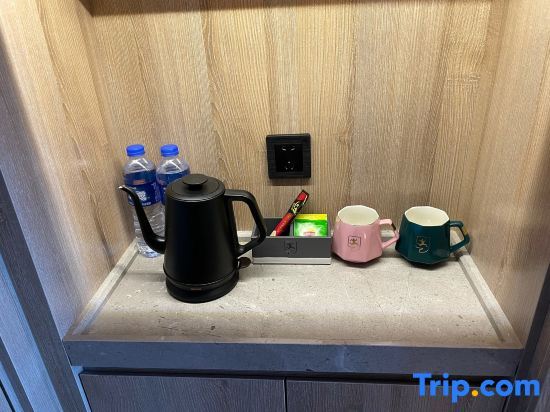 Чэнду: Youth Sunshine Hotel (Chengdu Chadianzi Subway Station Longhu Xichen Tianjie Branch)