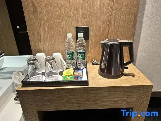 Цзинань: George Morandi Hotel (Zhangqiu District Administrative Center University Town Store)