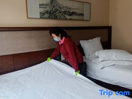 Тайюань: Qianfeng Hotel (VIP Building)