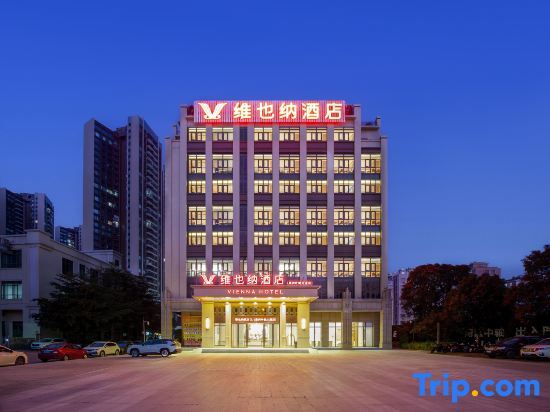 Vienna Hotel (Huizhou Yeting Avenue) — фото 1