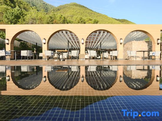 Lugu Lake Arabella Lake View Manor — фото 1
