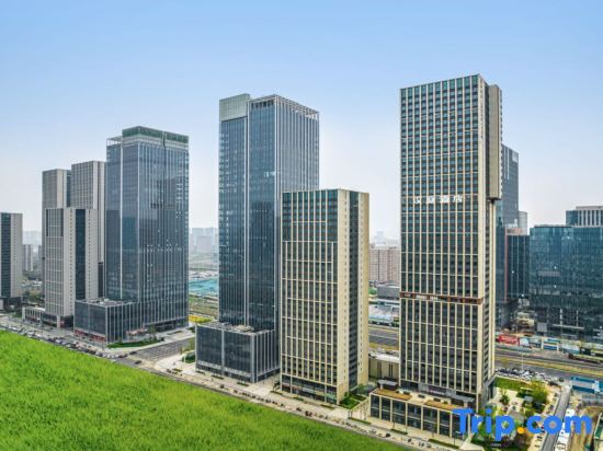 Hanting Hotel (Zhengzhou East Railway Station East Plaza Shangding Road) — фото 1