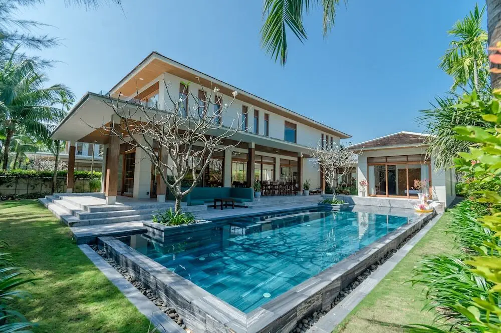 Enjoy A Luxurious 5 Bedroom Villa — фото 1