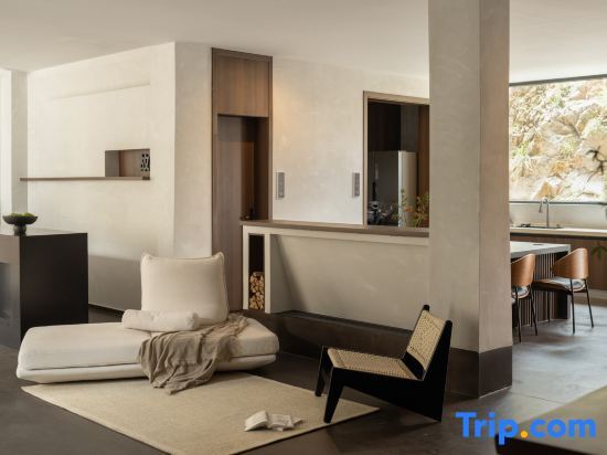 Дали: Aurora | Guyu Half Mountain Full Sea View Designer Resort Hotel (Dali Erhai Branch)
