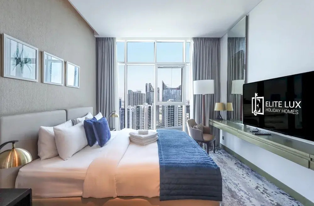Elite LUX Holiday Homes - Prive Maison Studio in Business Bay Dubai — фото 1
