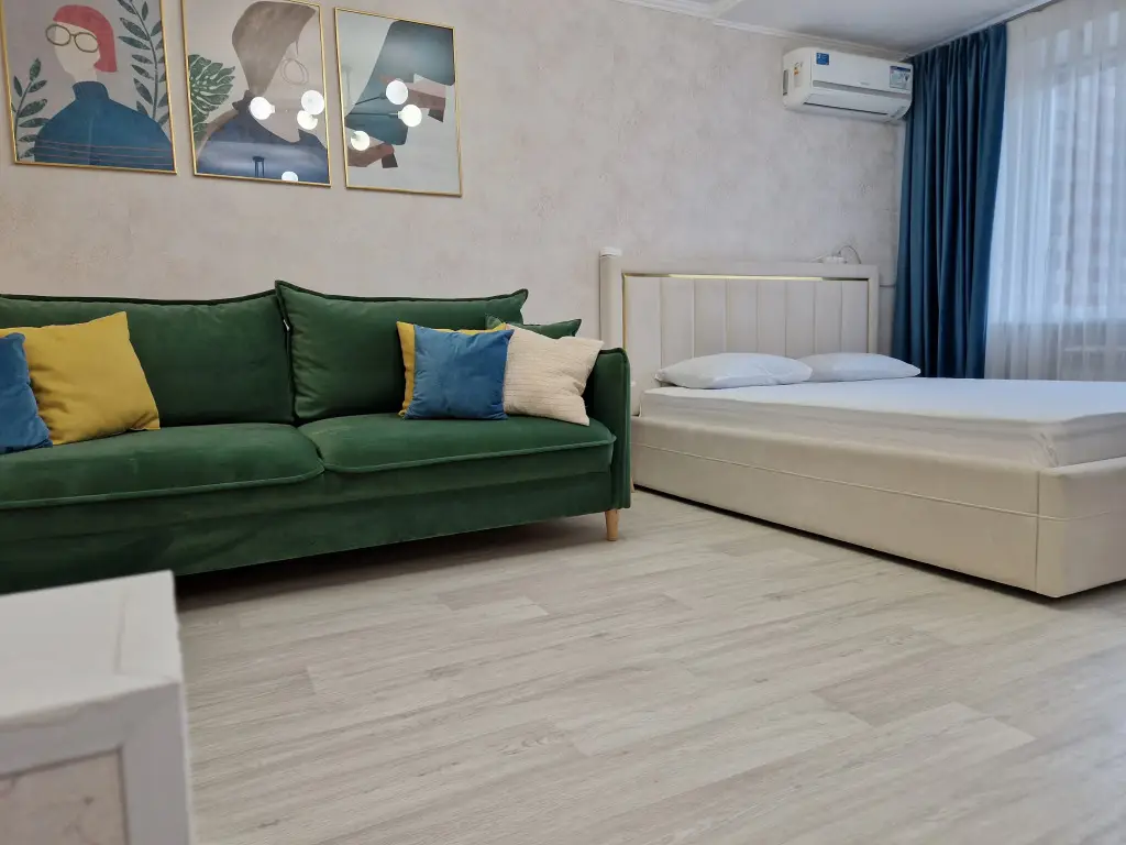 Альметьевск: Квартира Виталий HouseRent Однокомнатная студия по ул. Ленина,104Б