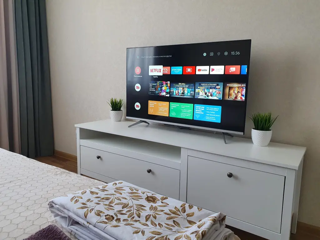Альметьевск: Квартира Виталий HouseRent Двухкомнатная по пр. Строителей, 80