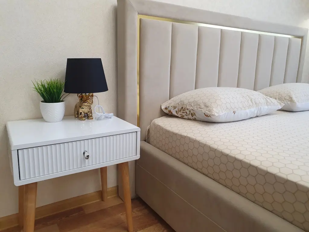 Альметьевск: Квартира Виталий HouseRent Двухкомнатная по пр. Строителей, 80