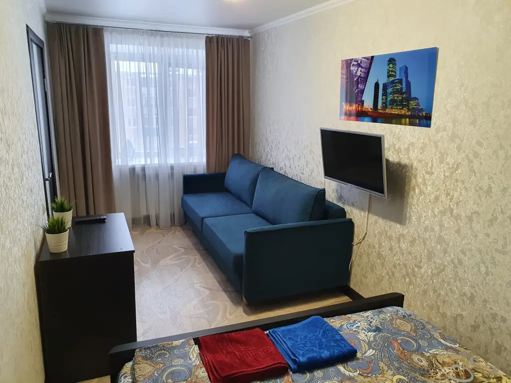 Альметьевск: Квартира Виталий HouseRent Двухкомнатная по улицы Мусы Джалиля, 21