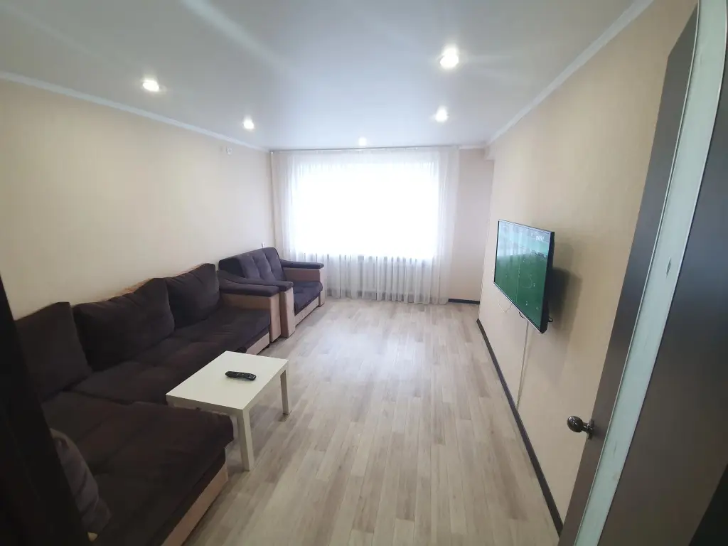 Квартира Виталий HouseRent Двухкомнатная по ул. Шевченко, 80 — фото 1