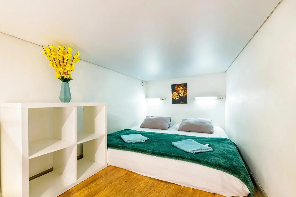 Санкт-Петербург: Апартаменты Roomstay Гривцова 13 Classic Studio #4