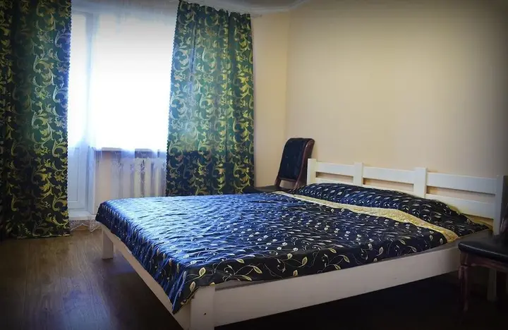 Бийск: Dobrye Sutki Apartment on Gastello 6-1
