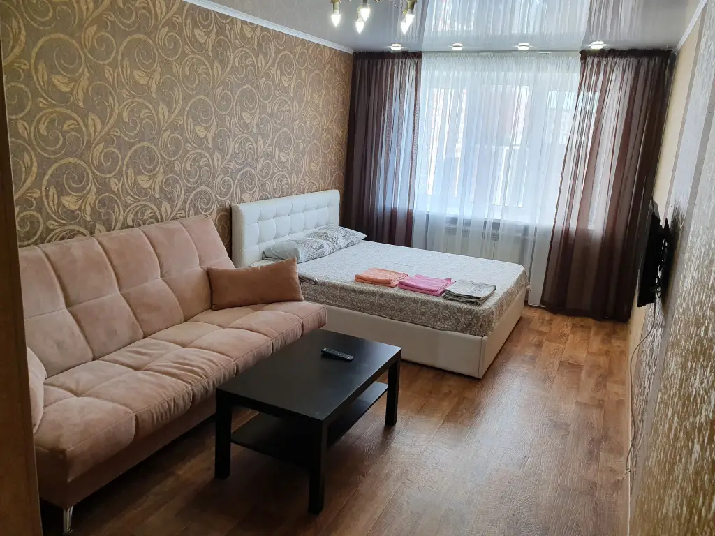 Альметьевск: Квартира Виталий HouseRent Однокомнатная по ул. Ленина,104Б