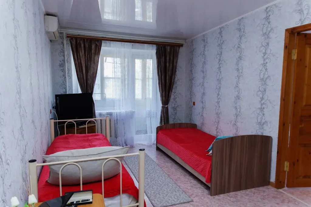 Крымск: Квартира КРЫМСК-АПАРТ на Ленина 235