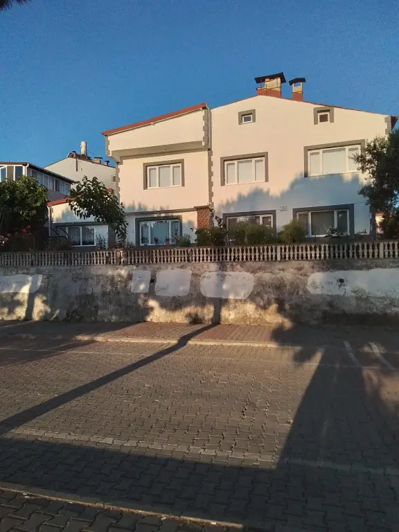 Частный дом Gerze Beyaz Yalı Tatil Evi — фото 1