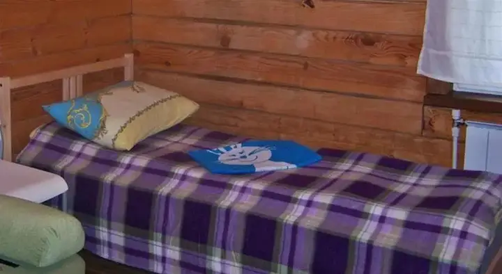 Ая: Domotel Uktus